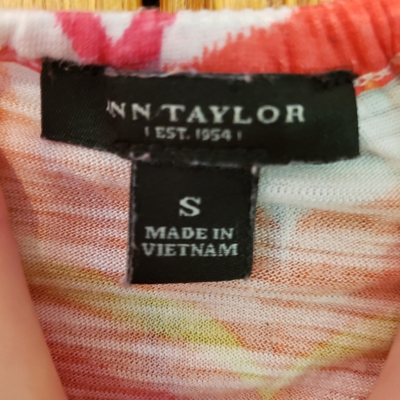 Ann Taylor Top - Picture 2 of 3